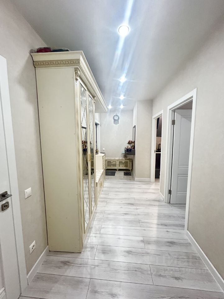 Продажа 2-комн квартиры на вторичном рынке улица Харлампиева, 50к1