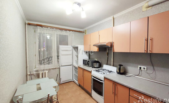 Продажа 2-комн квартиры на вторичном рынке улица Яблочкова,  д. 19