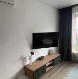 Продажа 3-комн квартиры на вторичном рынке Красная горка, Весенняя улица,  д. 10