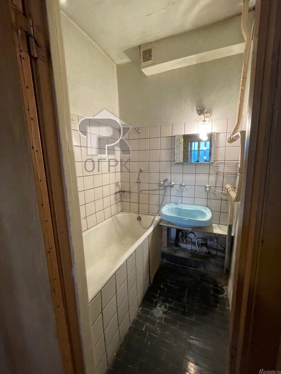 Продажа 3-комн квартиры на вторичном рынке Делегатская улица,  д. 11