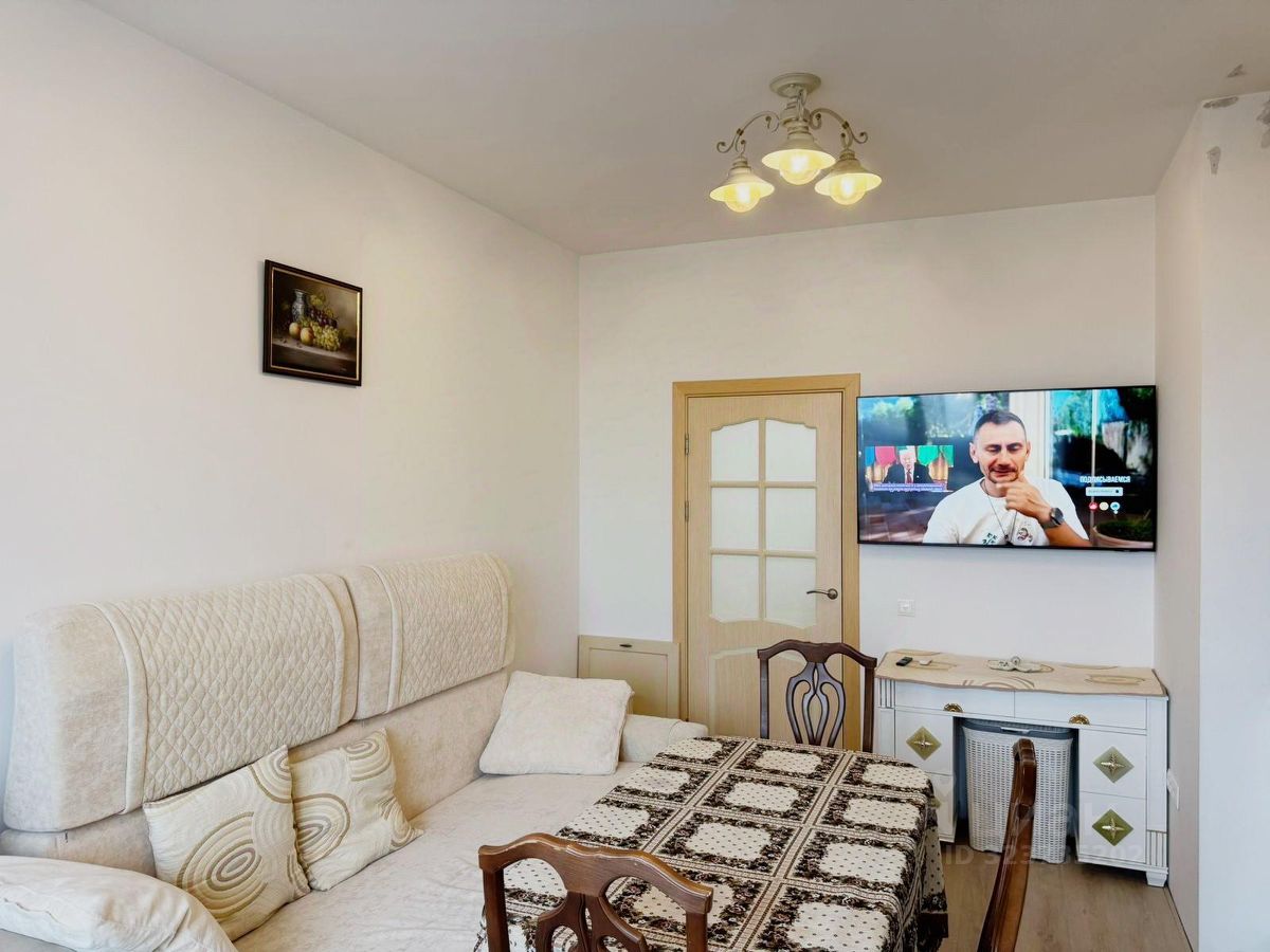 Продажа 1-комн квартиры на вторичном рынке улица Коминтерна, 15