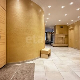 Продажа 3-комн квартиры на вторичном рынке Московский пр-кт,  д. 172,  к. 4
