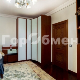 Продажа 4-комн квартиры на вторичном рынке Волконский 1-й пер