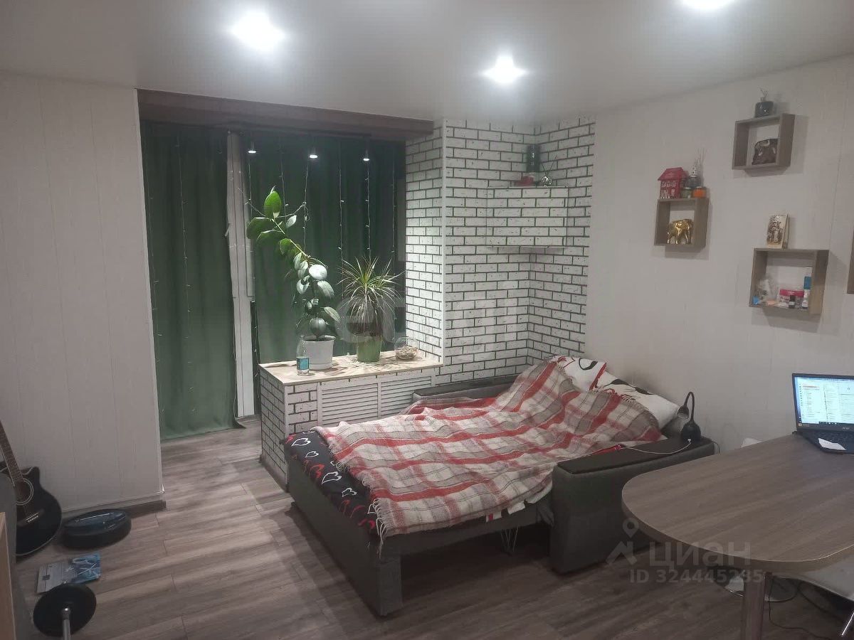 Продажа 1-комн квартиры на вторичном рынке пос. Шушары, Ленсоветовский тер., 23