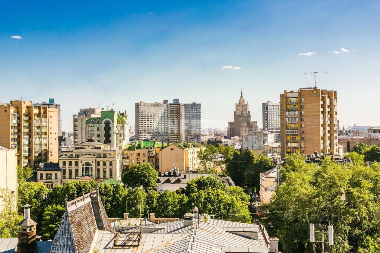 Продажа 6-комн квартиры на вторичном рынке Гранатный переулок, 8С4