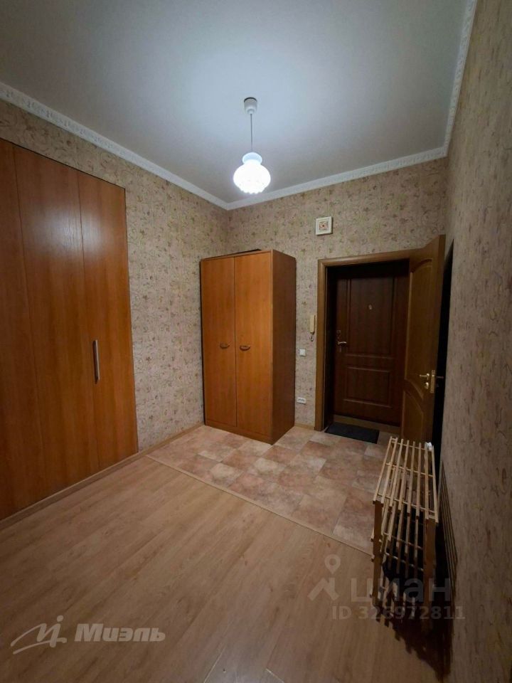 Аренда 2-комн квартиры на вторичном рынке набережная Тараса Шевченко,  д. 3
