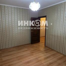 Продажа 3-комн квартиры на вторичном рынке ул 800-летия Москвы,  д. 4,  к. 2