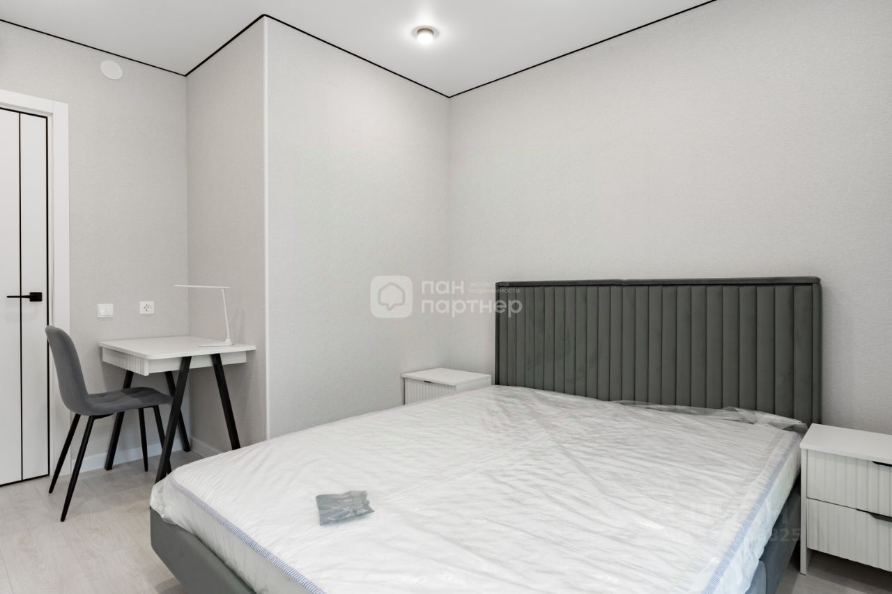 Продажа 2-комн квартиры на вторичном рынке Мурино, улица Шувалова, 32