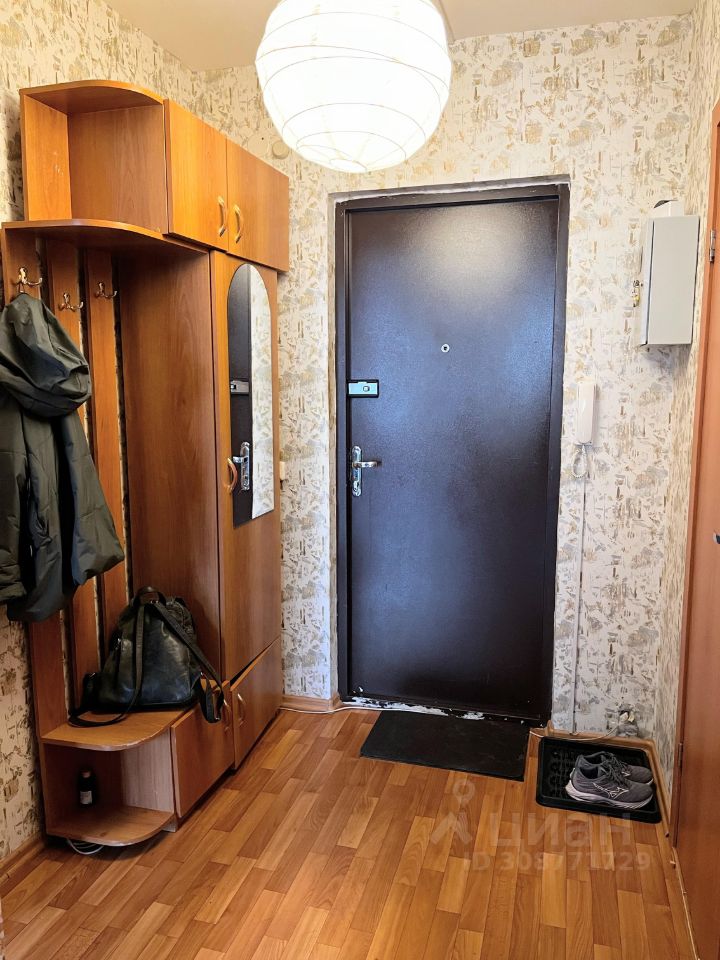 Аренда 1-комн квартиры на вторичном рынке Кондратьевский проспект, 70к1