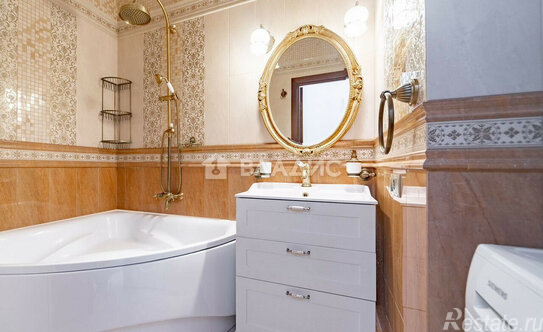 Продажа 2-комн квартиры на вторичном рынке улица Катерников,  д. 7