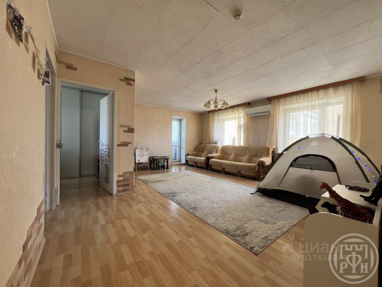 Продажа 4-комн квартиры на вторичном рынке улица Типанова, 32к1