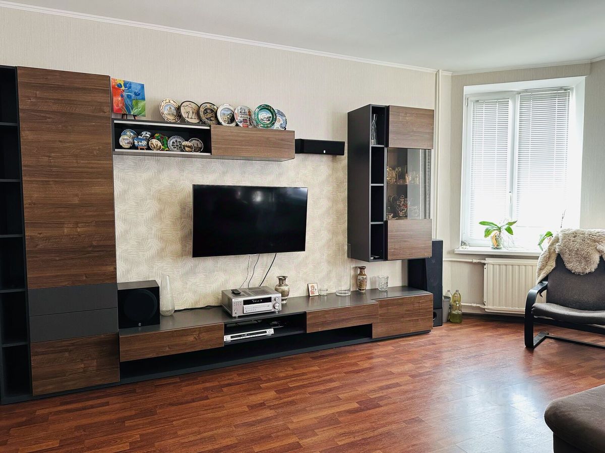 Продажа 3-комн квартиры на вторичном рынке Московское шоссе, 30к2