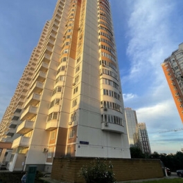Продажа 2-комн квартиры на вторичном рынке Очаковская Б. ул,  д. 3