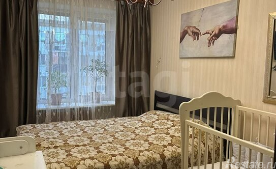 Продажа 3-комн квартиры на вторичном рынке улица Орджоникидзе,  д. 34