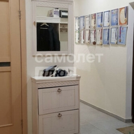 Продажа 3-комн квартиры на вторичном рынке Подольск, улица 43-й Армии,  д. 21