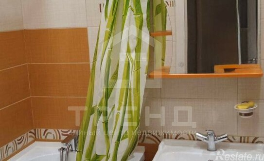 Продажа 1-комн квартиры на вторичном рынке Парголово п, 1 Мая ул,  д. 3