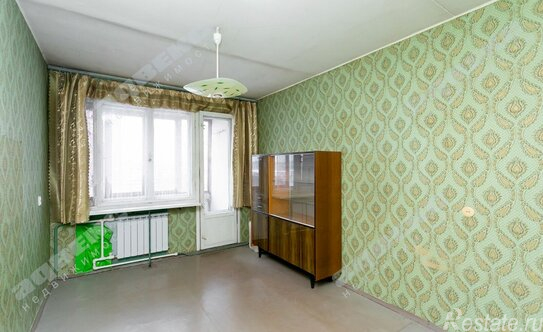 Продажа 3-комн квартиры на вторичном рынке улица Пионерстроя,  д. 10