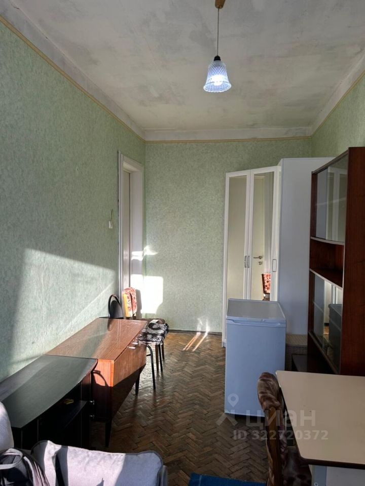 Продажа 3-комн квартиры на вторичном рынке Вознесенский проспект, 55