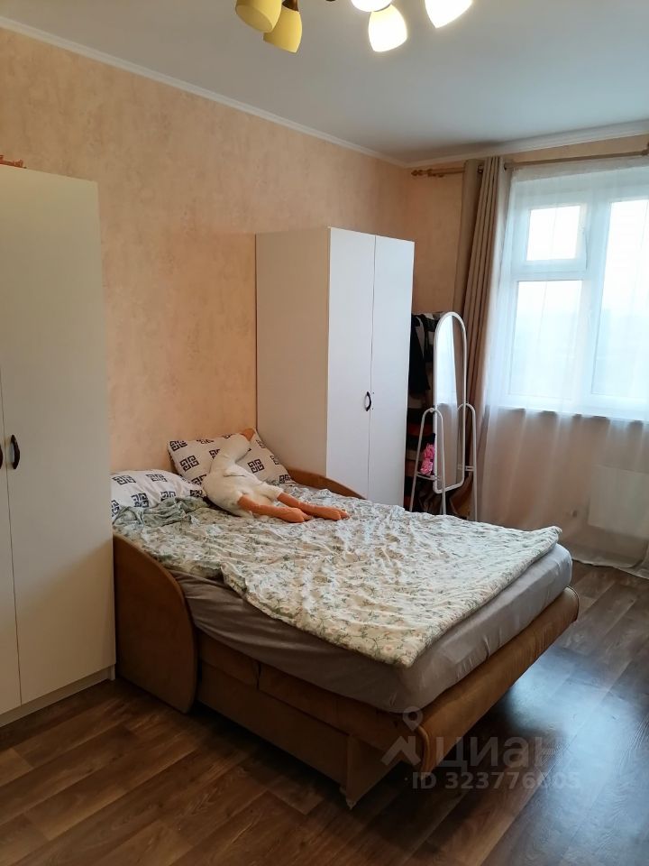 Продажа 3-комн квартиры на вторичном рынке Пролетарский проспект, 1