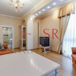 Аренда 2-комн квартиры на вторичном рынке Морской пр-кт,  д. 15