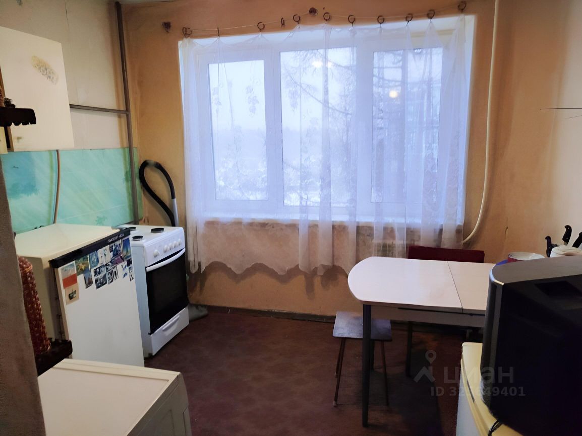 Продажа 1-комн квартиры на вторичном рынке д. Гостицы, 6