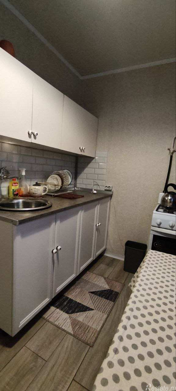 Аренда 1-комн квартиры на вторичном рынке Наличная ул.,  д. 40