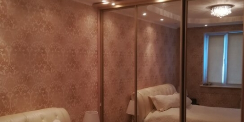 3-комн квартира улица Адмирала Лазарева,  д. 40