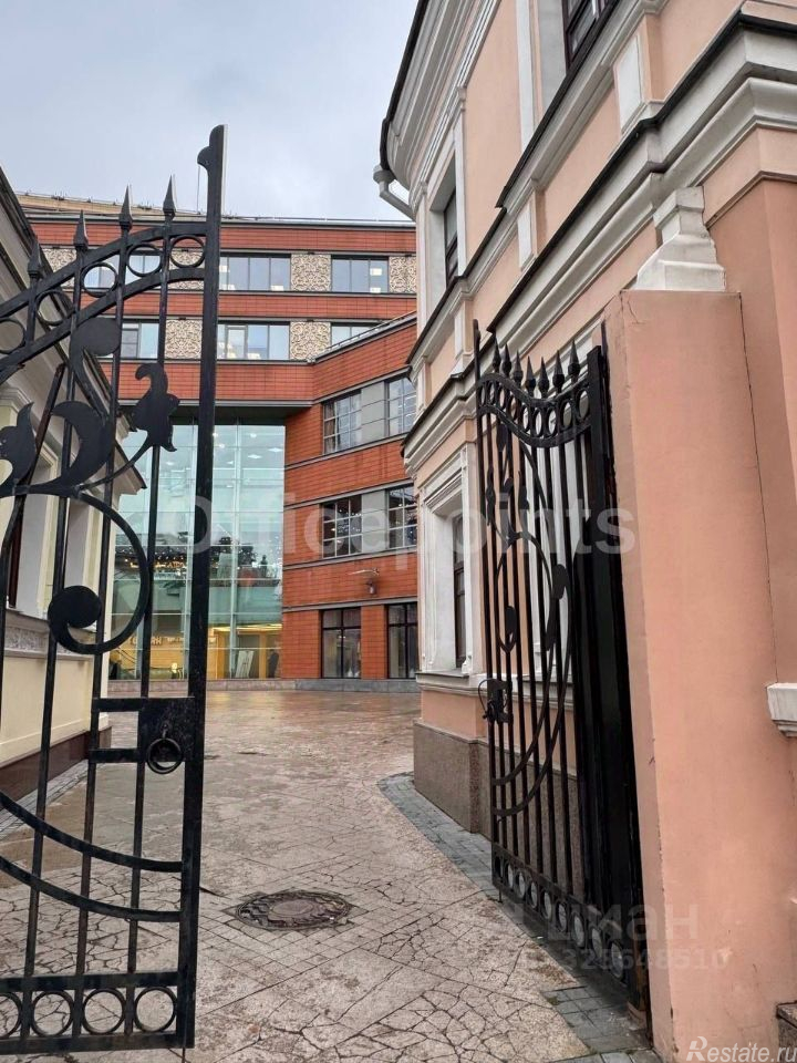 Аренда отдельного здания Овчинниковский Ср. пер,  д. 8,  к. 2