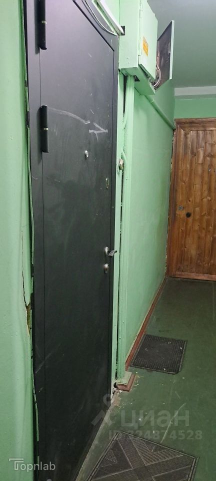 Продажа 1-комн квартиры на вторичном рынке проспект Народного ополчения, 27