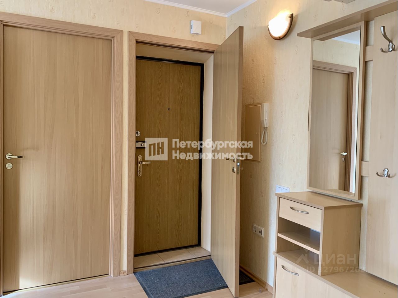 Продажа 1-комн квартиры на вторичном рынке пос. Молодежное, улица Правды, 5