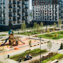 Продажа 2-комн квартиры на вторичном рынке Орлово-Денисовский проспект,  д. 19 к1 с1