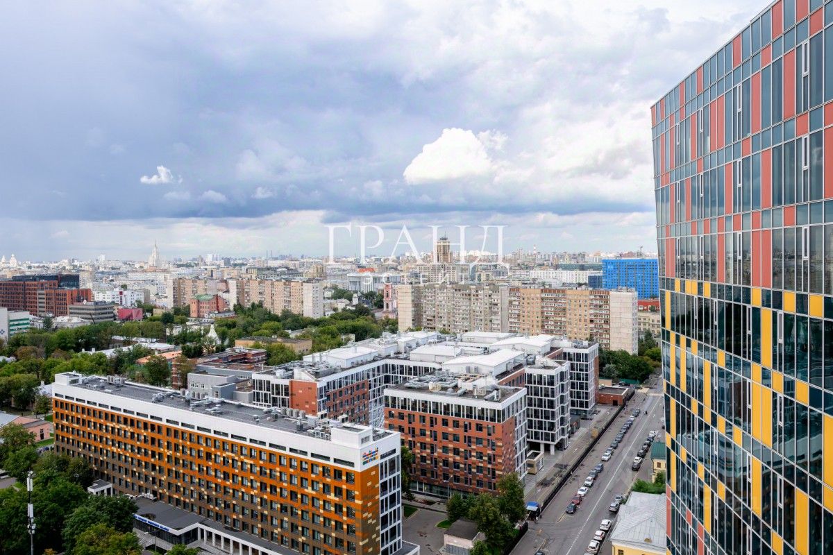 Продажа 3-комн квартиры на вторичном рынке Мытная улица, 40к4