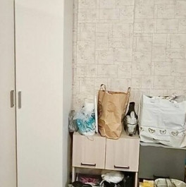 Продажа 1-комн квартиры на вторичном рынке Новопеределкинская улица,  д. 10