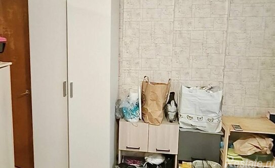 Продажа 1-комн квартиры на вторичном рынке Новопеределкинская улица,  д. 10