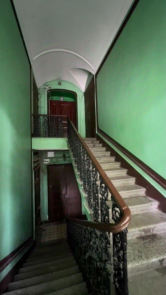 Продажа 4-комн квартиры на вторичном рынке набережная Реки Фонтанки, 104
