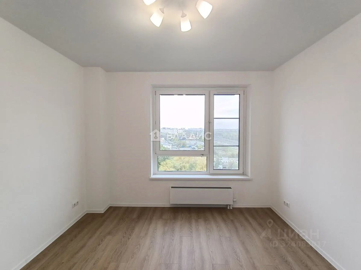 Продажа 3-комн квартиры на вторичном рынке Кусковская улица, 12/1