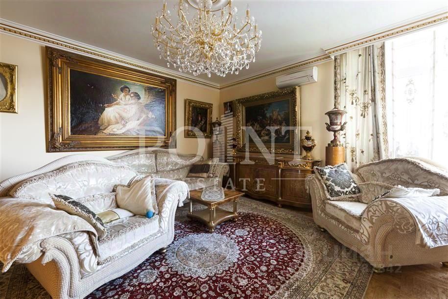 Продажа 4-комн квартиры на вторичном рынке 3-я Красногвардейская улица, 3
