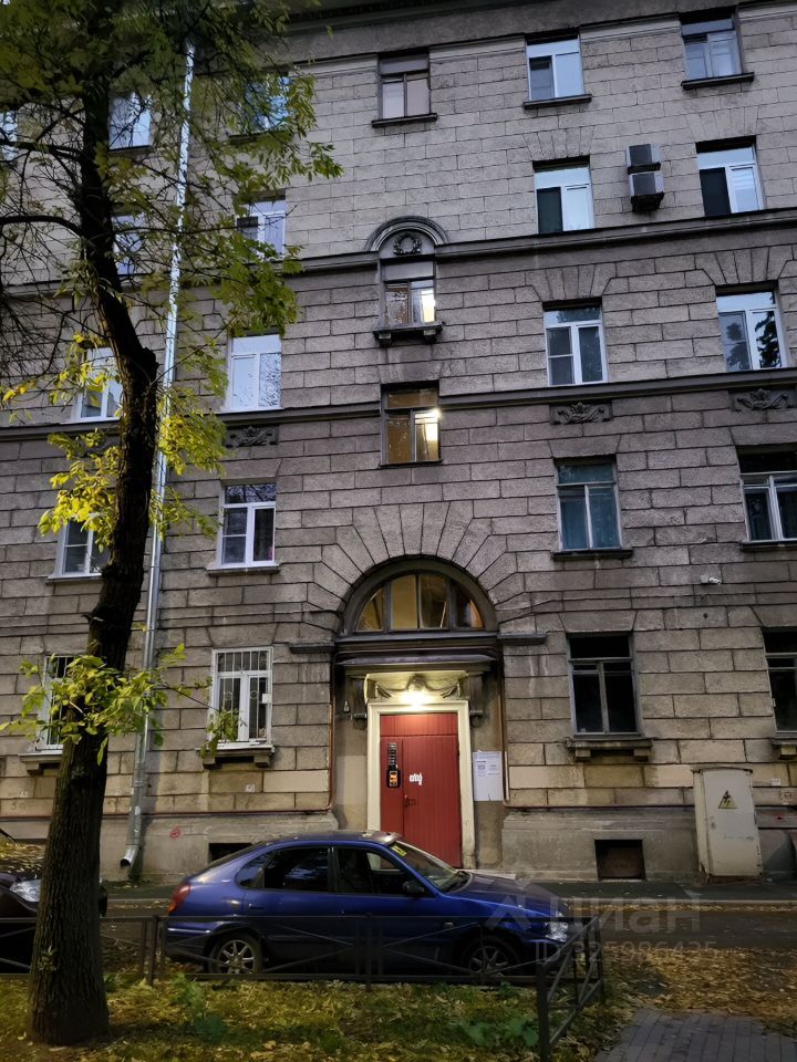 Продажа 2-комн квартиры на вторичном рынке Полюстровский проспект, 51