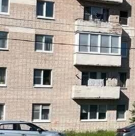 Продажа 3-комн квартиры на вторичном рынке Ломоносов, Богумиловская улица, 13к1 Продажа 3-комн квартиры на вторичном рынке Ломоносов, Богумиловская улица, 13к1