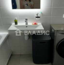 Продажа 1-комн квартиры на вторичном рынке Малая Очаковская ул,  д. 4А к2