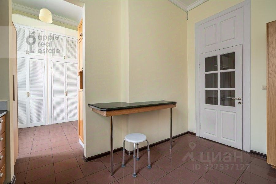 Аренда 5-комн квартиры на вторичном рынке Малый Власьевский переулок, 14/23