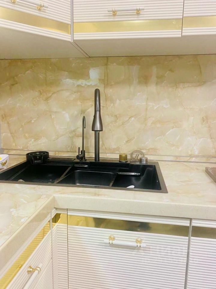 Аренда 3-комн квартиры на вторичном рынке Амурская улица, 2Ак3