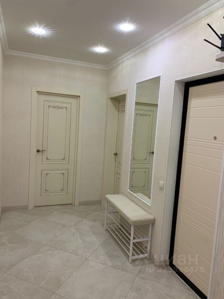 Аренда 2-комн квартиры на вторичном рынке Новые Котельники мкр,  д. 20