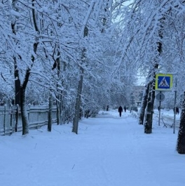 Продажа 2-комн квартиры на вторичном рынке Октябрьский б-р,  д. 10,  к. 2