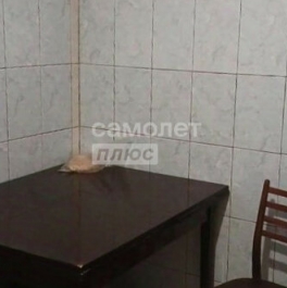 Продажа 2-комн квартиры на вторичном рынке улица Вострухина,  д. 7