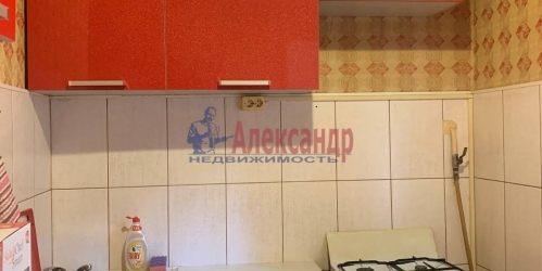 2-комн квартира Кустарный пер.,  д. 2/5