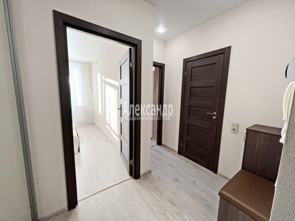 Продажа 1-комн квартиры на вторичном рынке Малая Митрофаньевская ул. ,  д. 5,  к. 1