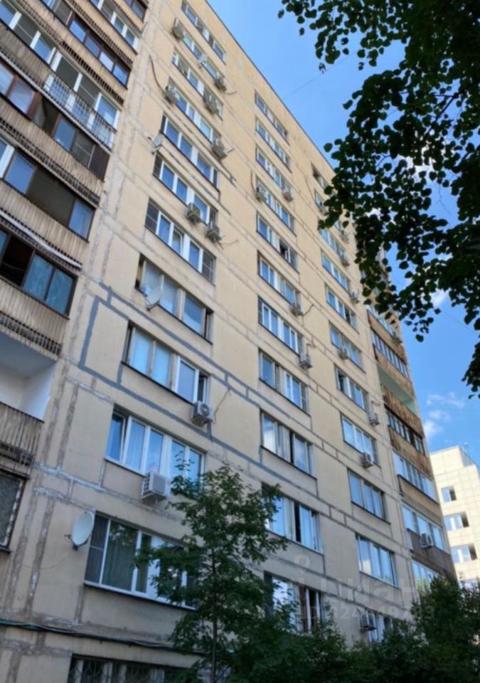 Аренда 3-комн квартиры на вторичном рынке переулок Васнецова, 15С1