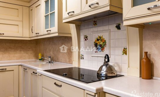 Продажа 2-комн квартиры на вторичном рынке Барочная улица