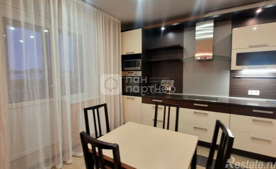 Продажа 3-комн квартиры на вторичном рынке ул Железноводская,  д. 32